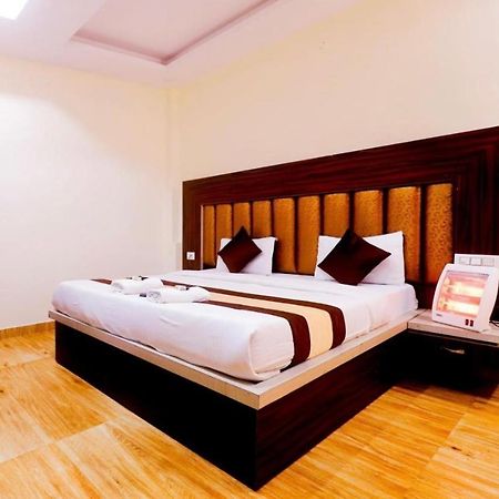 Hotel Vedantam Haridwār Zewnętrze zdjęcie